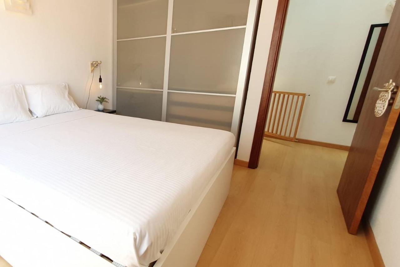 Lovelystay - Yellow Submarine House Lagos Esterno foto