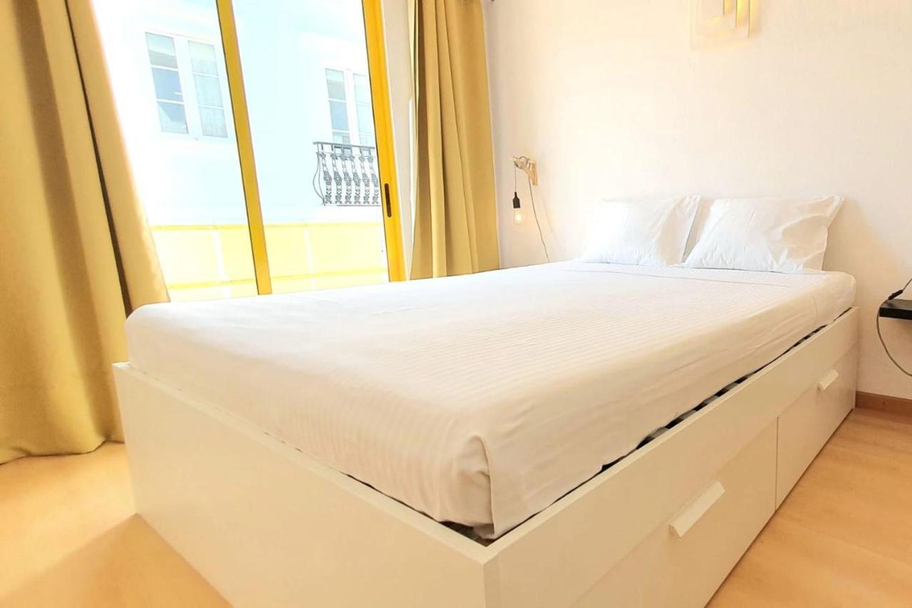 Lovelystay - Yellow Submarine House Lagos Esterno foto