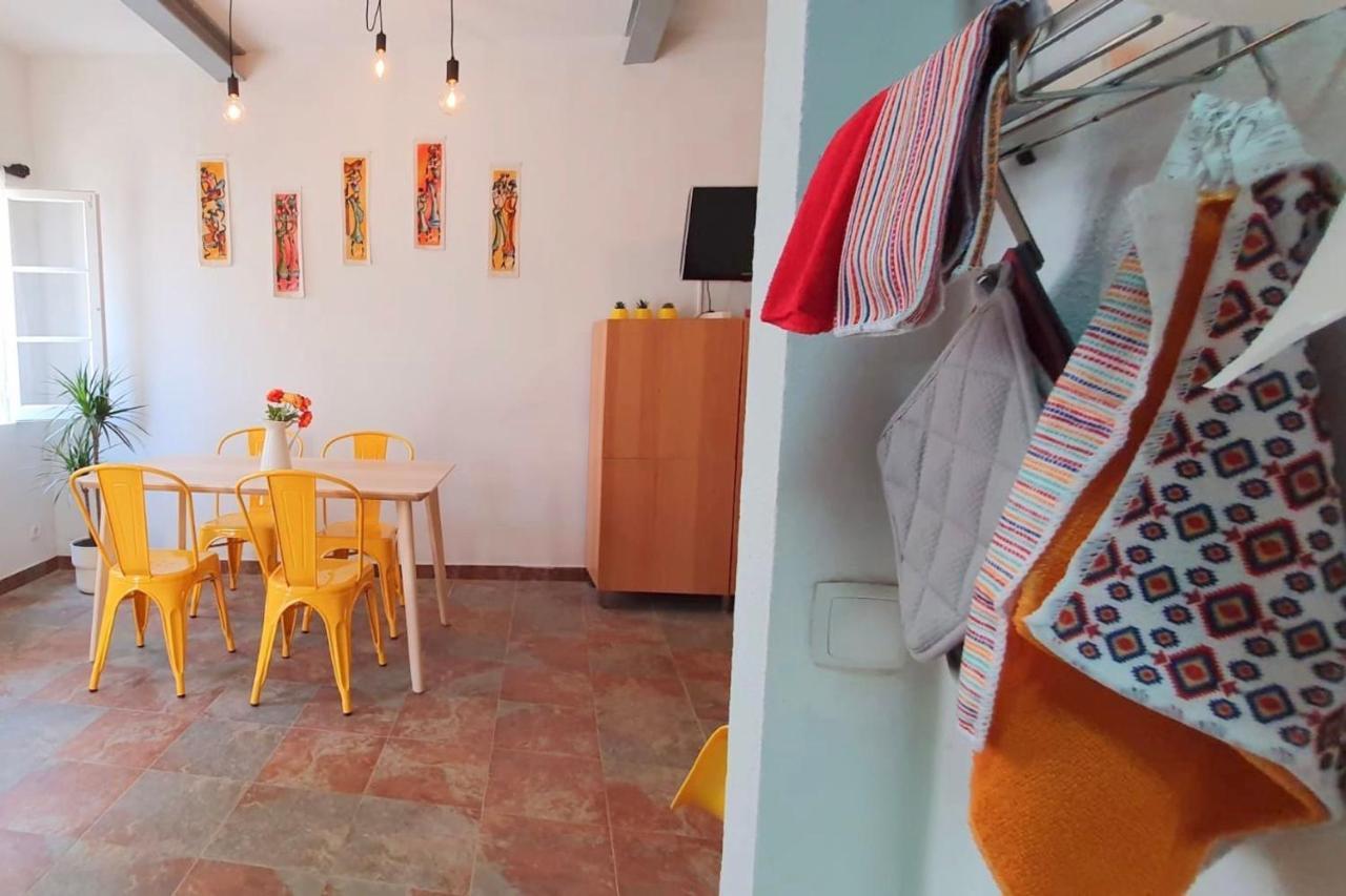 Lovelystay - Yellow Submarine House Lagos Esterno foto