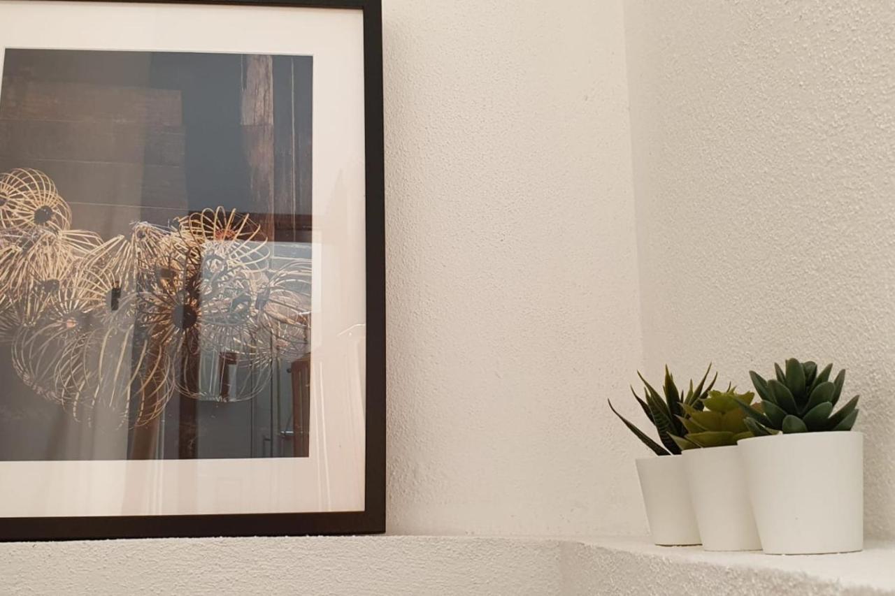 Lovelystay - Yellow Submarine House Lagos Esterno foto